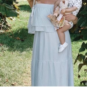 BB Dakota size S blue and white striped dress